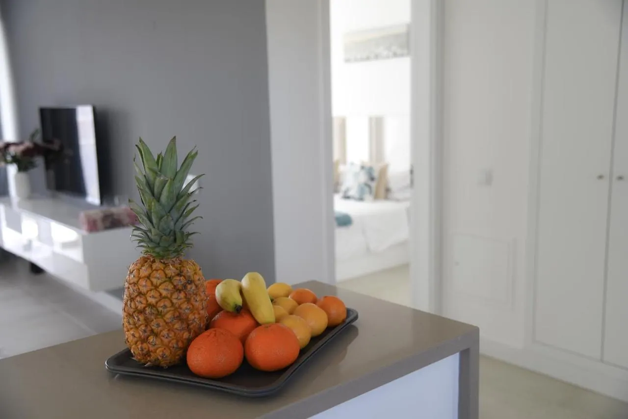 Luxury Oasis Sea View Apartment Portimao