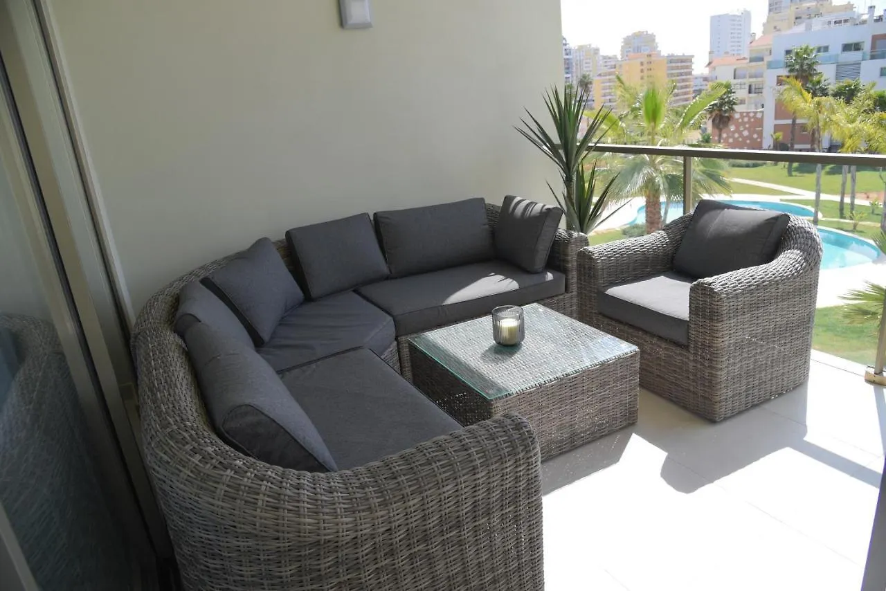 Luxury Oasis Sea View Apartment Portimao